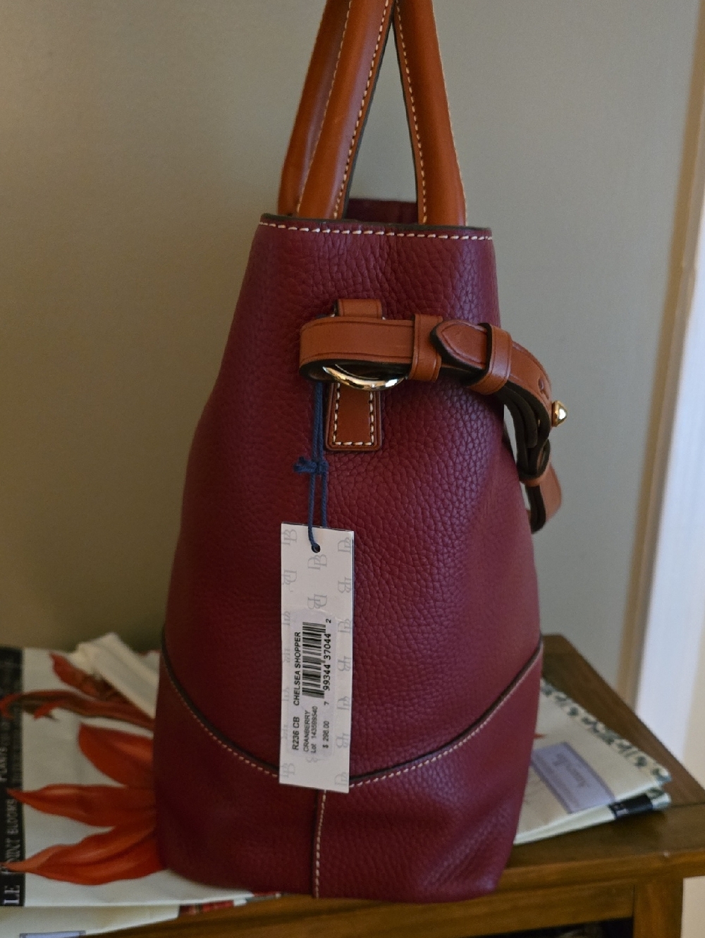 Dooney And Bourke Chelsea Shopper Tote, Handbag NWT - Picture 2 of 10